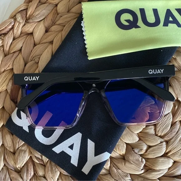 Quay Australia Black and Pink Sunglasses Level Up - Picture 7 of 7